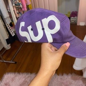 SUPREME side panel hat